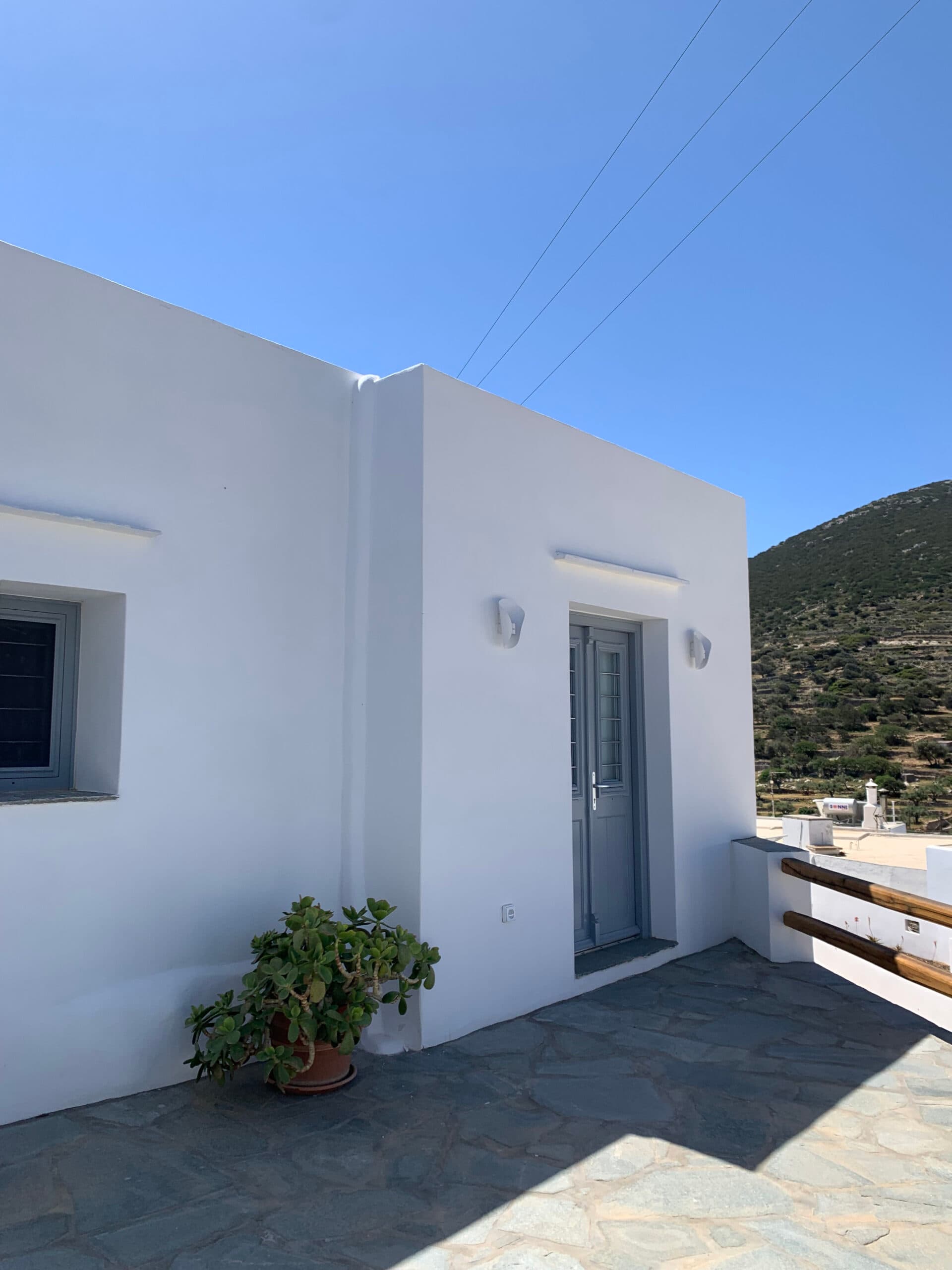 VROULIDIA room image 1