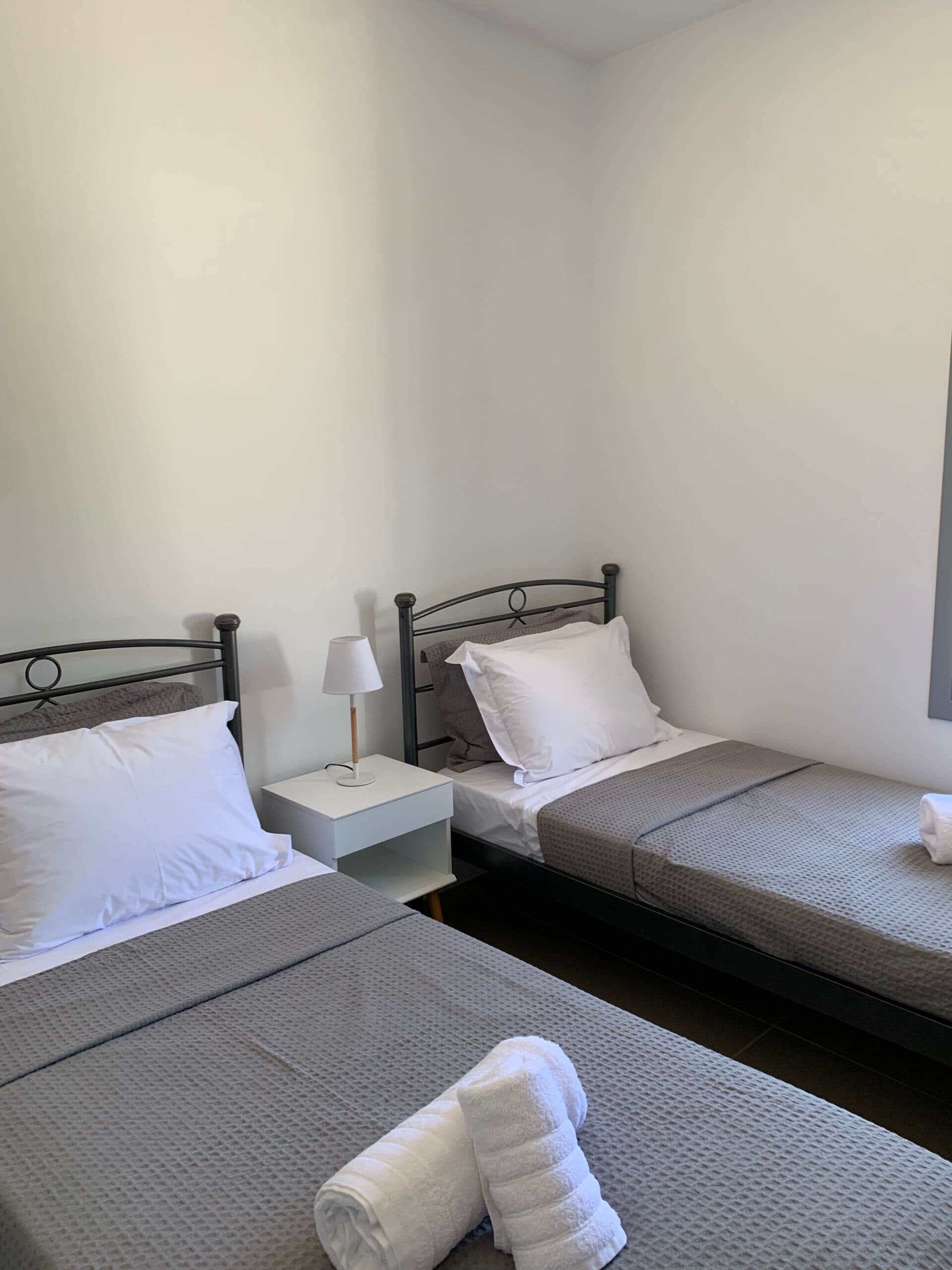 VROULIDIA room image 2